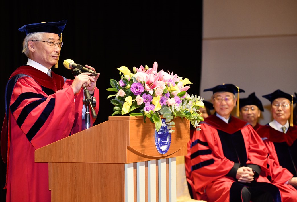 Evans S.W. Tu, President and CEO of Synnex Group, Conferred an Honorary Doctoral Degree by NCTU